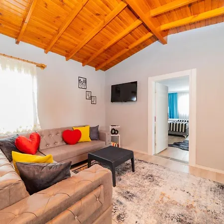 شقة Spacious Flat In Konyaalti